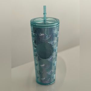 NWT Starbucks Mermaid Scale Venti Tumbler